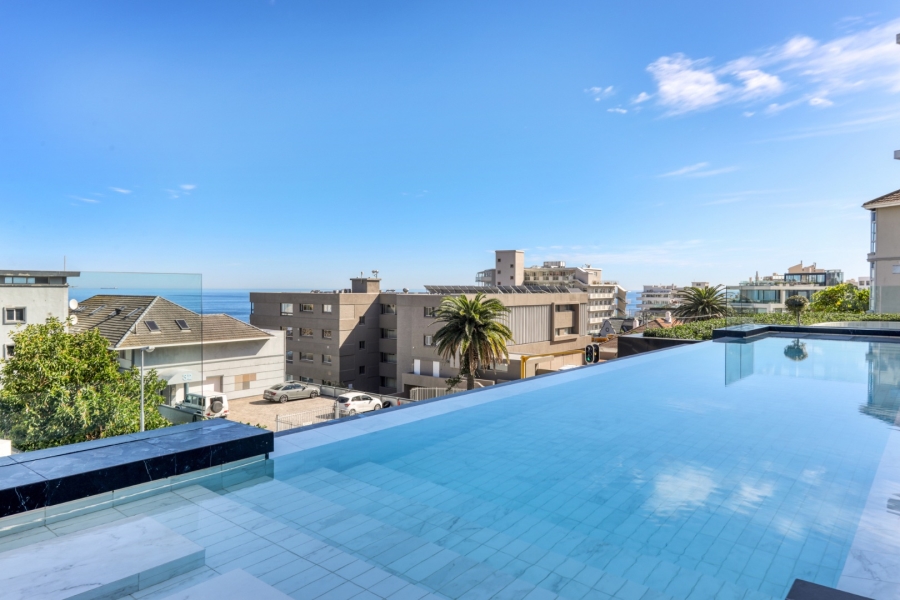 To Let 2 Bedroom Property for Rent in Bantry Bay Western Cape